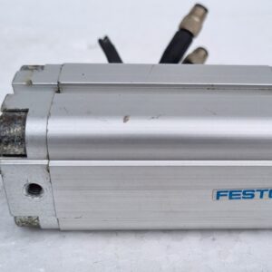 FESTO ADVU-25-50-A-P-A / 156615 Compact Pneumatic Cylinder V/08 1-10BAR