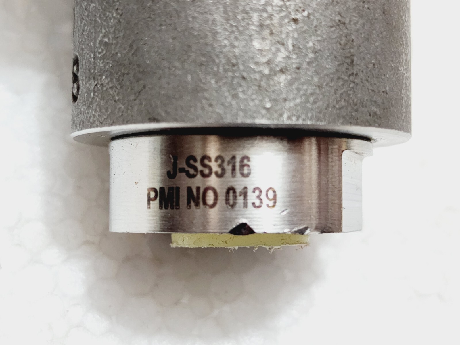 57-4733