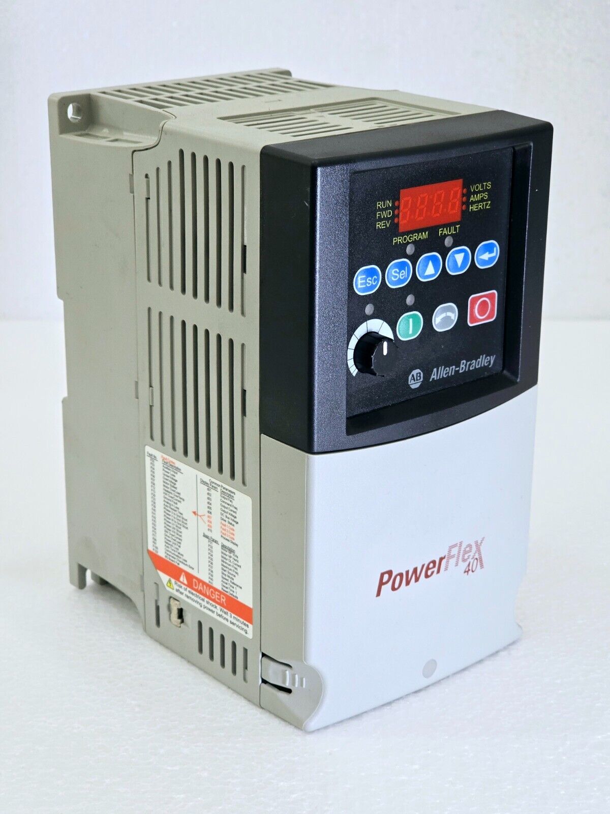 ALLEN-BRADLEY-22B-D6P0N104-480-VAC-22-KW-30-HP-VARIABLE-FREQUENCY-DRIVE-01-186980042945-3